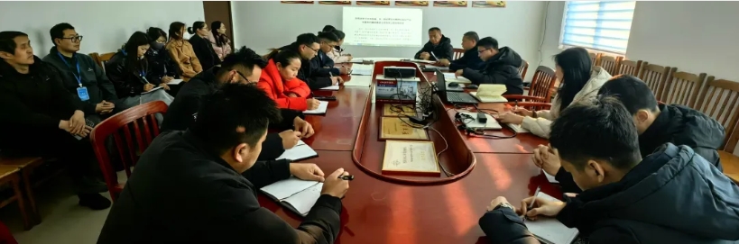 深挖潛能促增效—— 鹽業(yè)公司召開(kāi)重點(diǎn)工作推進(jìn)會(huì)