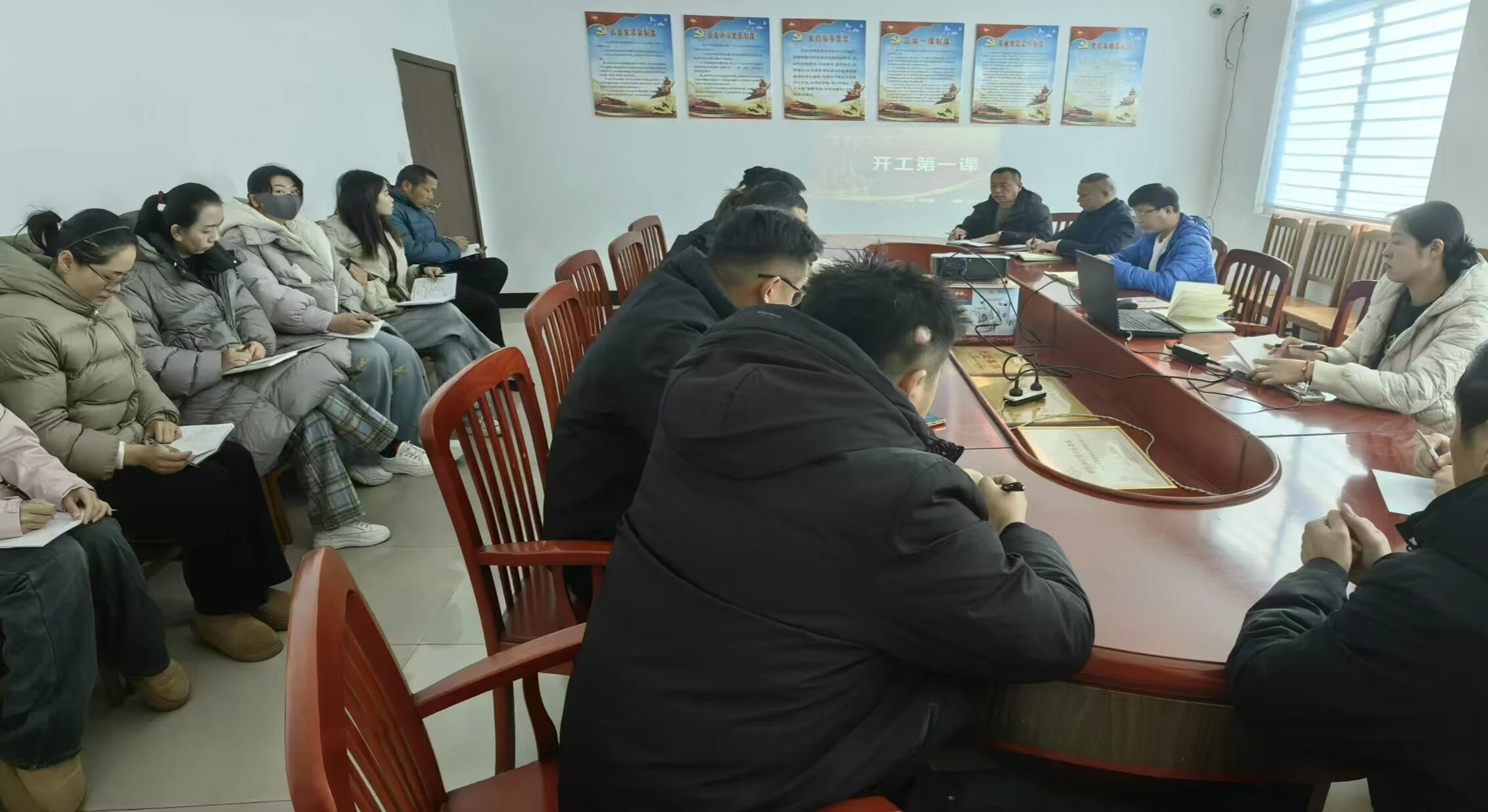 凝心聚力抓安全 收心歸位啟新程——宏河集團(tuán)召開2026年春節(jié)開工第一課8