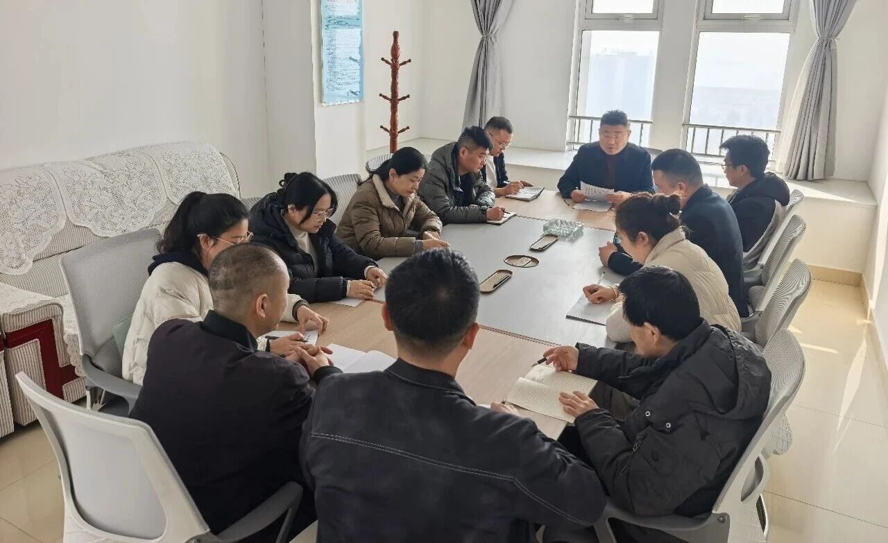 主動對標做檢視 扎實提升求實效——宏城置業(yè)、宏礦房地產(chǎn)公司召開專題會議1